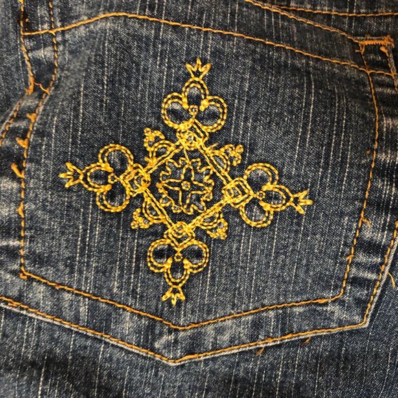 Bratz jeans - Picture 2 of 7